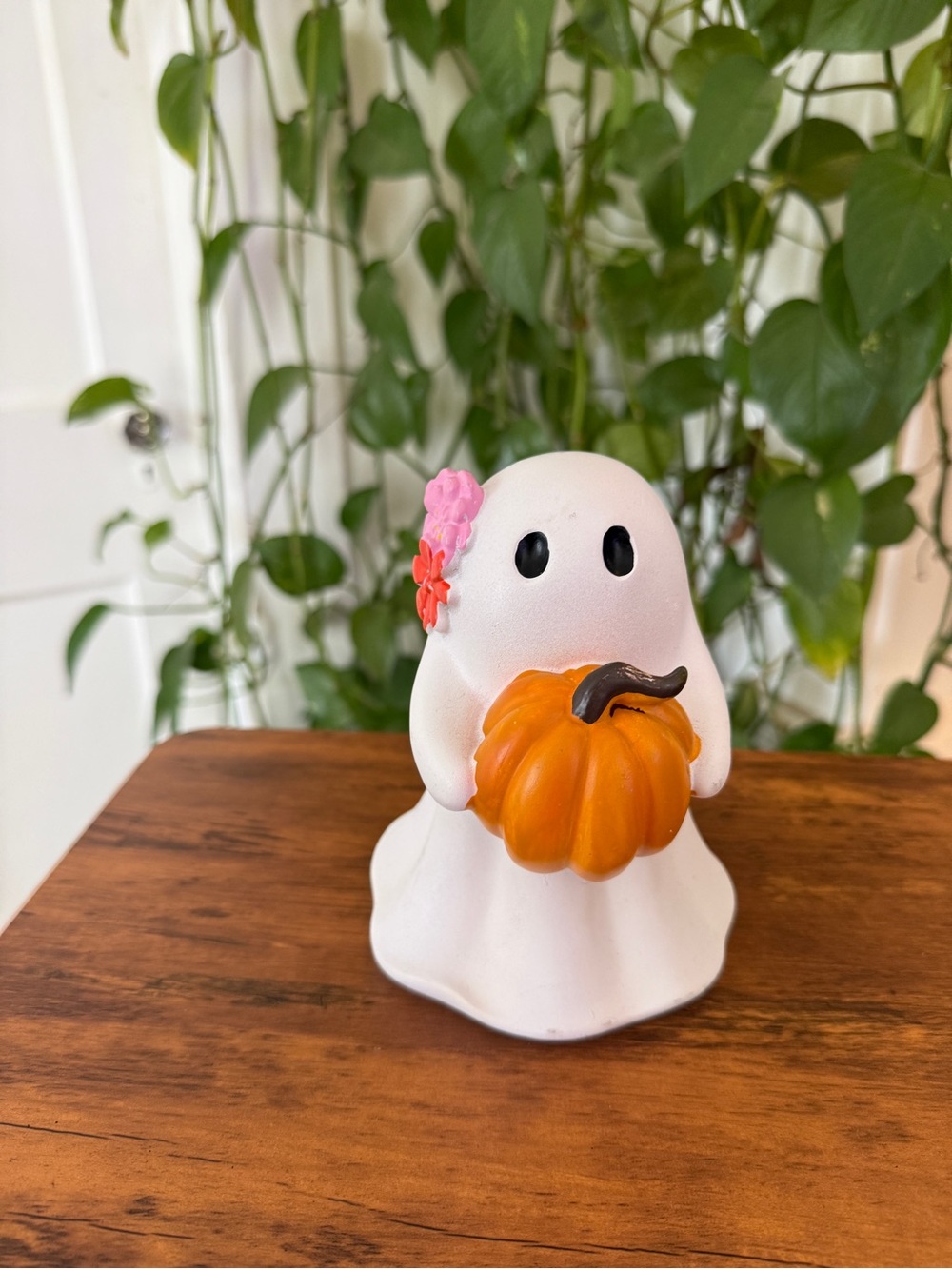 White Ghost Figurine Holding Orange Pumpkin - Home Accent